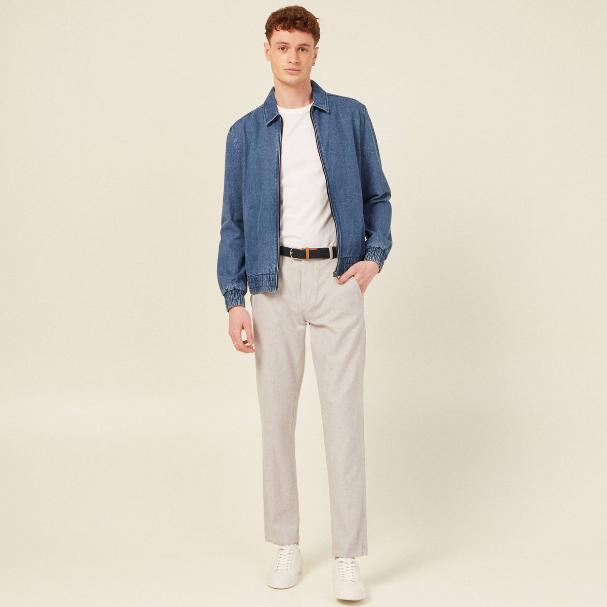 Pantalon chino longueur 32 avec ceinture gris foncé homme