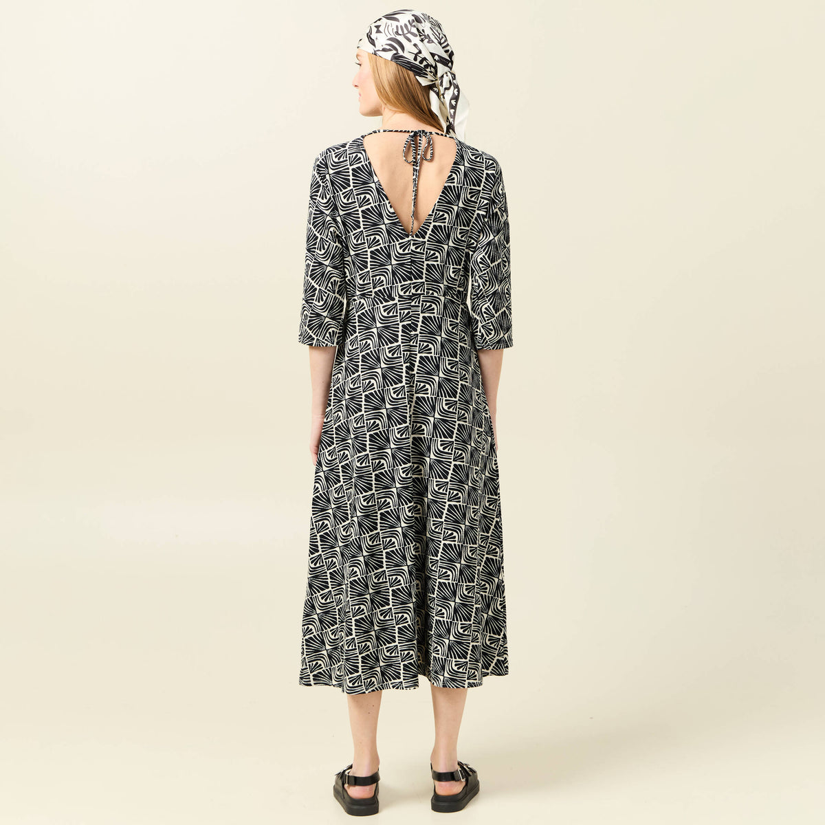 Robe midi droite manches 3/4 creme femme