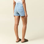 Jupe-short droite en jean denim bleach femme
