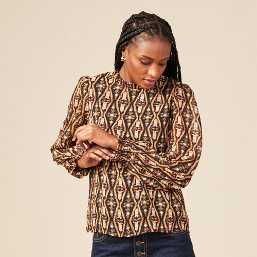 Blouse cintrée manches longues col rond camel femme